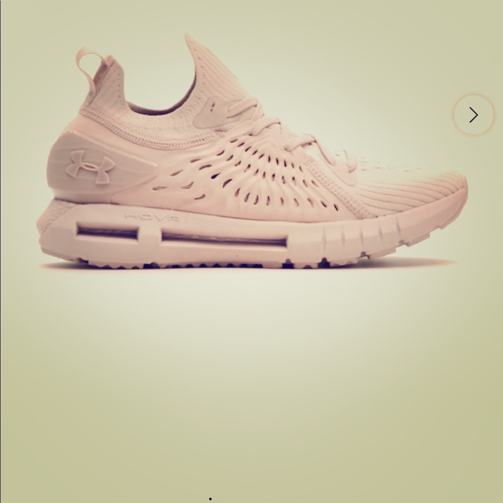 UA phantom running shoes